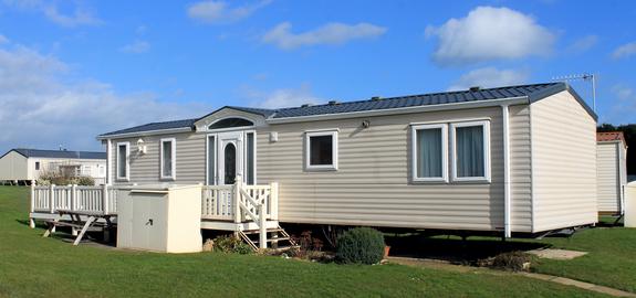 mobile home street in florida